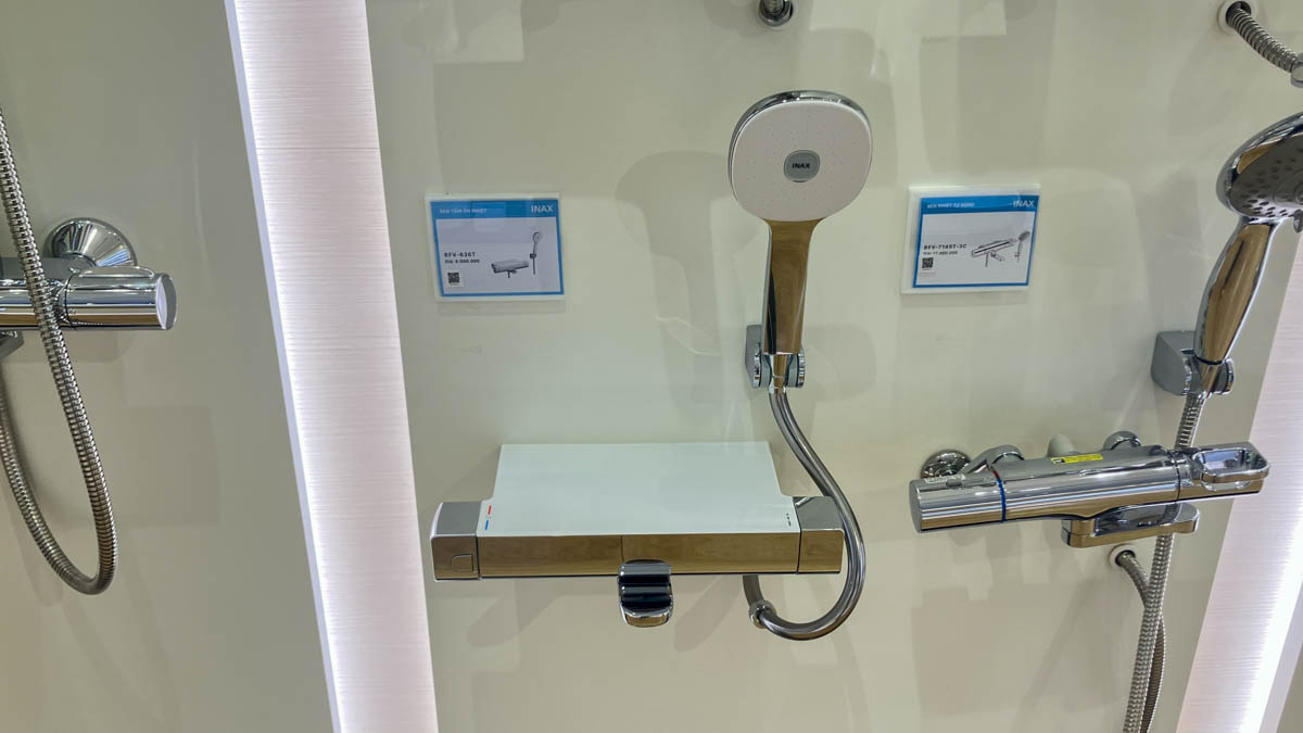 Sen tắm nhiệt độ INAX BFV-636T (BFV636T)