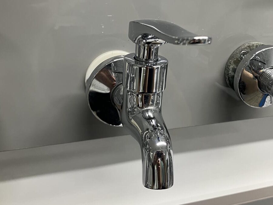 Vòi hồ Luxta L4102M